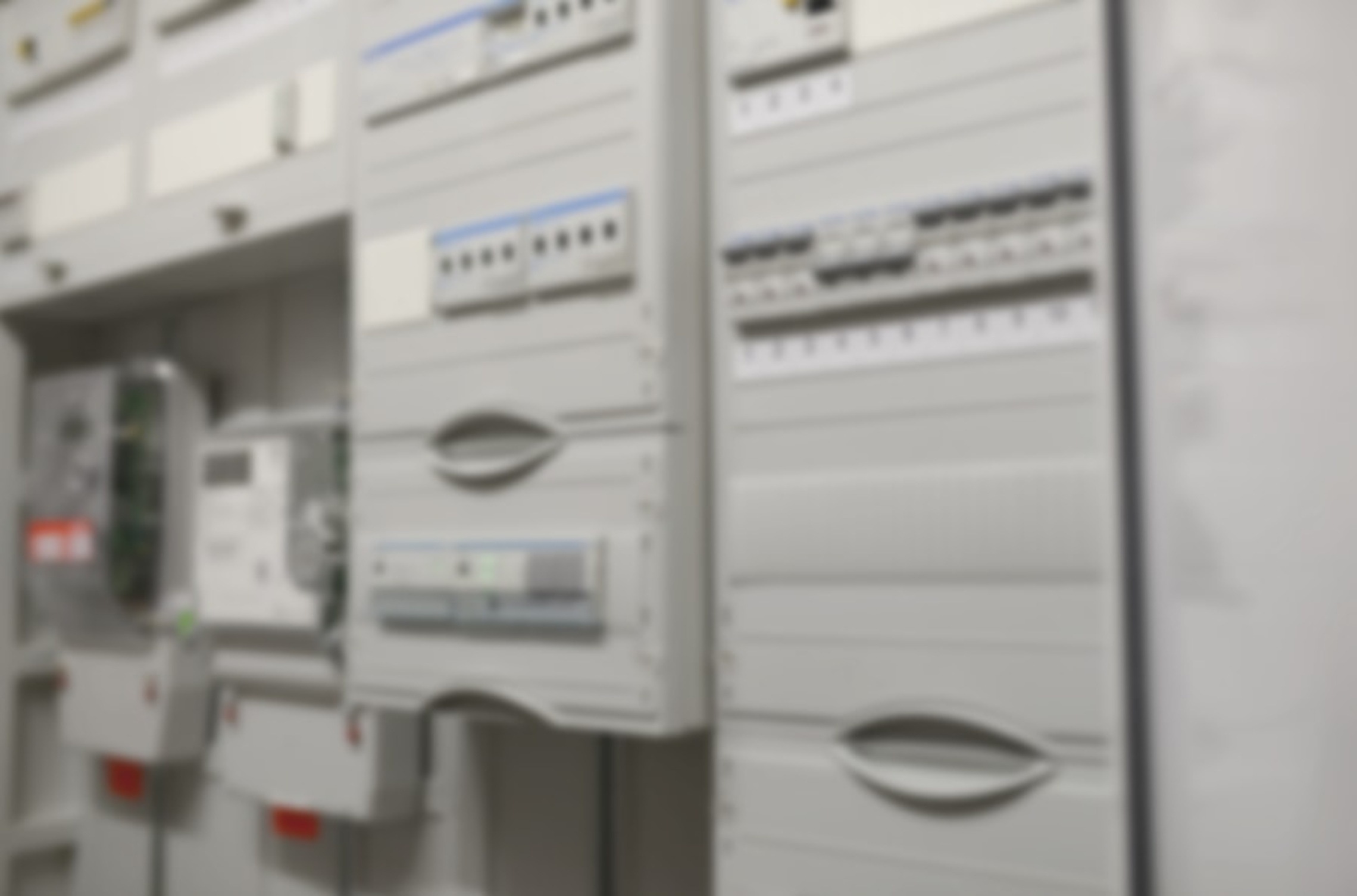 Schalt&shy;schrank&shy;bau bei EMELTEC Elektrotechnik in Pyrbaum